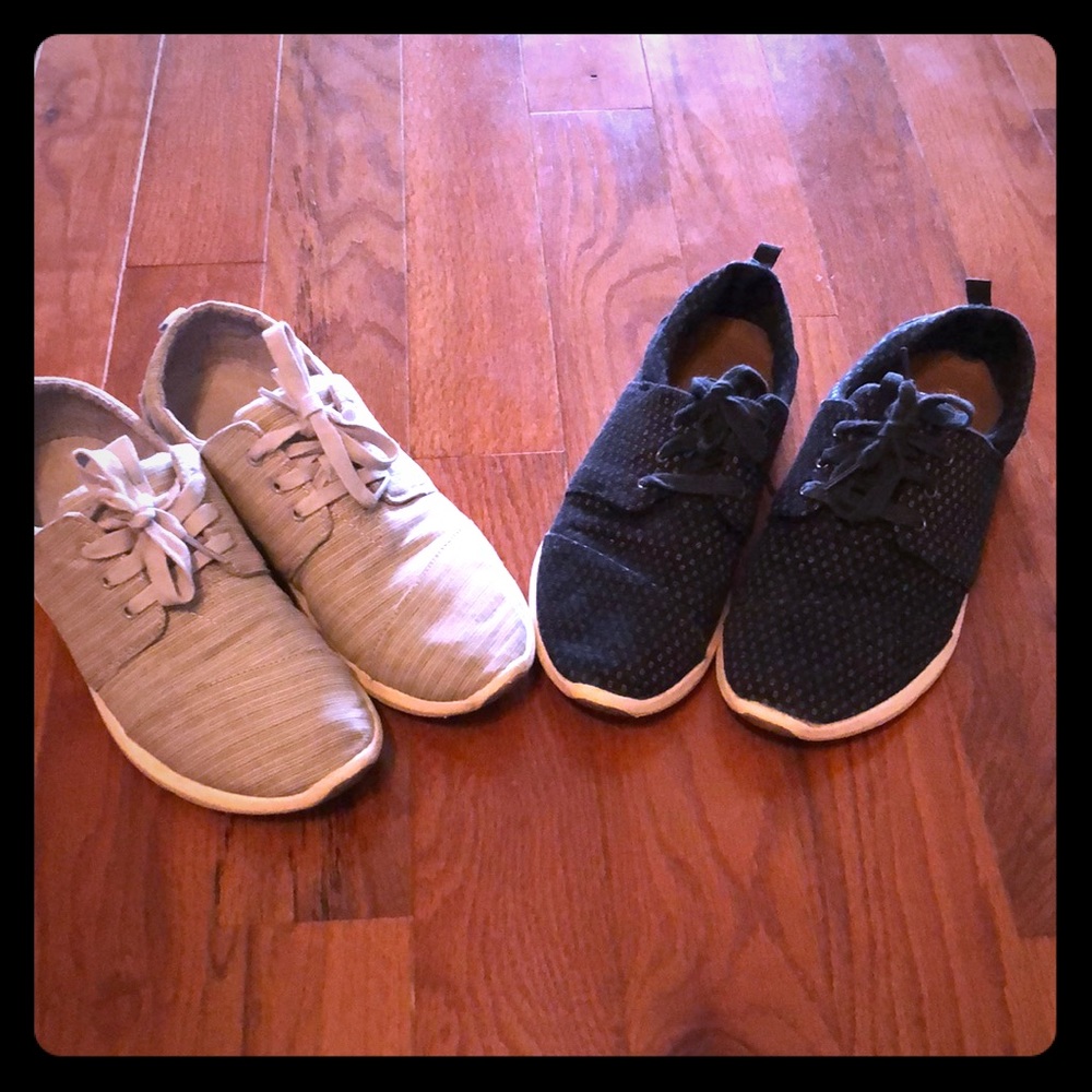 Toms tennis shoes